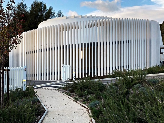 Parc de Stationnement à la Gare de La Ciotat
